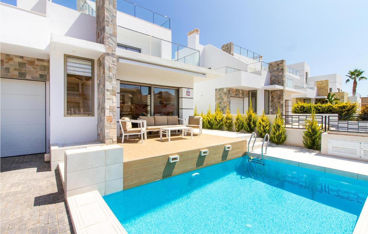 Gorgeous Home In Los Alcazares With Wifi Exterior photo
