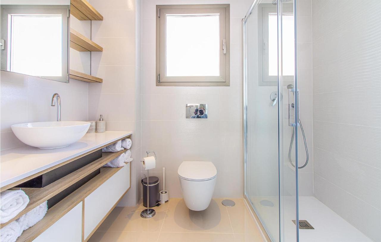Gorgeous Home In Los Alcazares With Wifi Exterior photo