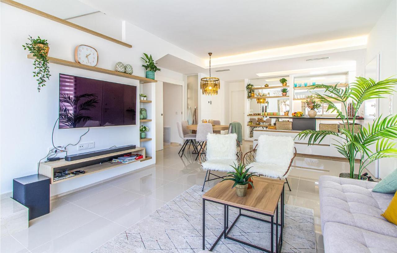 Gorgeous Home In Los Alcazares With Wifi Exterior photo