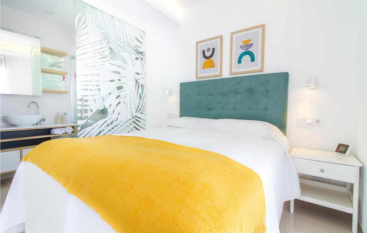 Gorgeous Home In Los Alcazares With Wifi Exterior photo